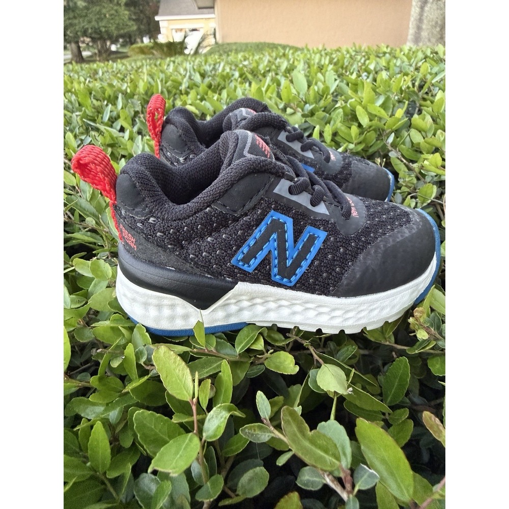 New Balance Infant/Toddler Shoes Size 2 Fresh Foam Arishi Black Red White & Blue